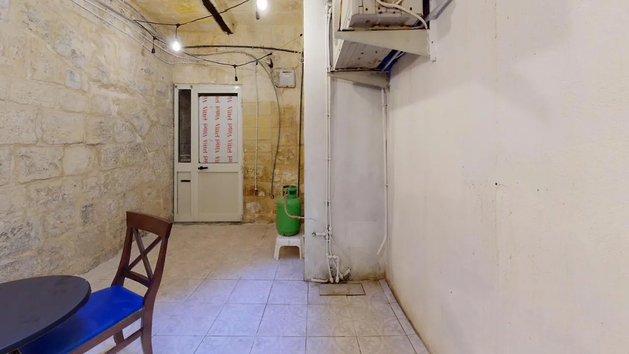 Central Valletta - 1 Bedroom Maisonnette